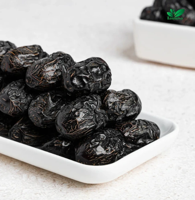 Ajwa Dates 3kg khejur Ajwa Dates 3kg - Ajwa Khejur dates packed by Tasnuvaeworld for retail sale in Bangladesh